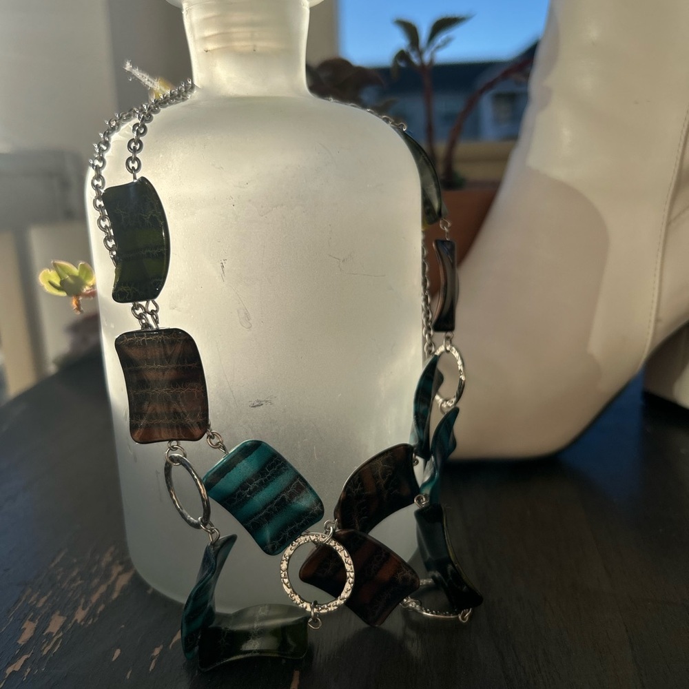 Multicolor Layering Necklace - Picture 3 of 3